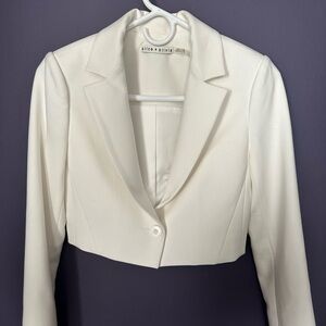 Alice and Olivia cropped blazer size 2